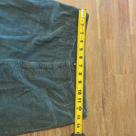 Lucky Brand forest green corduroys size 4/27 like new - Picture 3 of 6